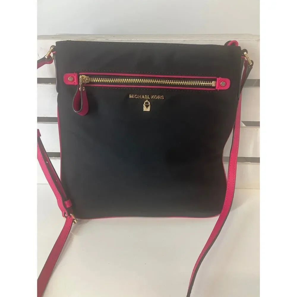 MICHAEL KORS SMALL BLACK NYLON PINK TRIM CROSSBODY BAG